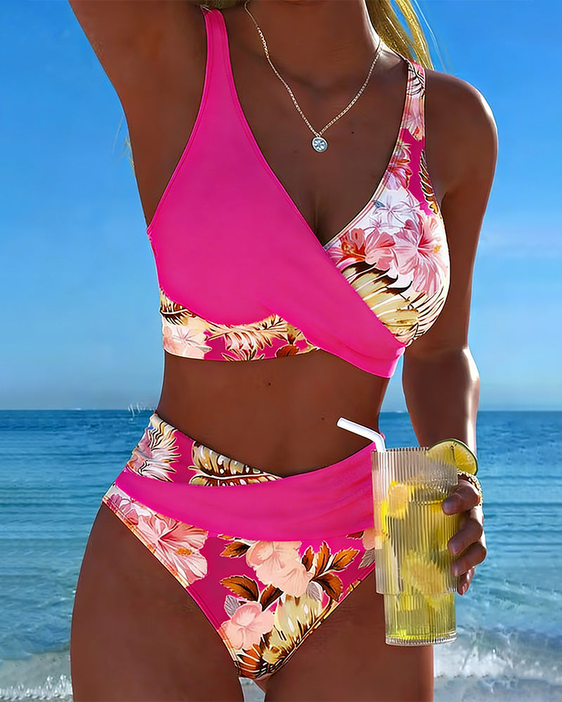 Jolina | Bikini mit floralem Kontrast