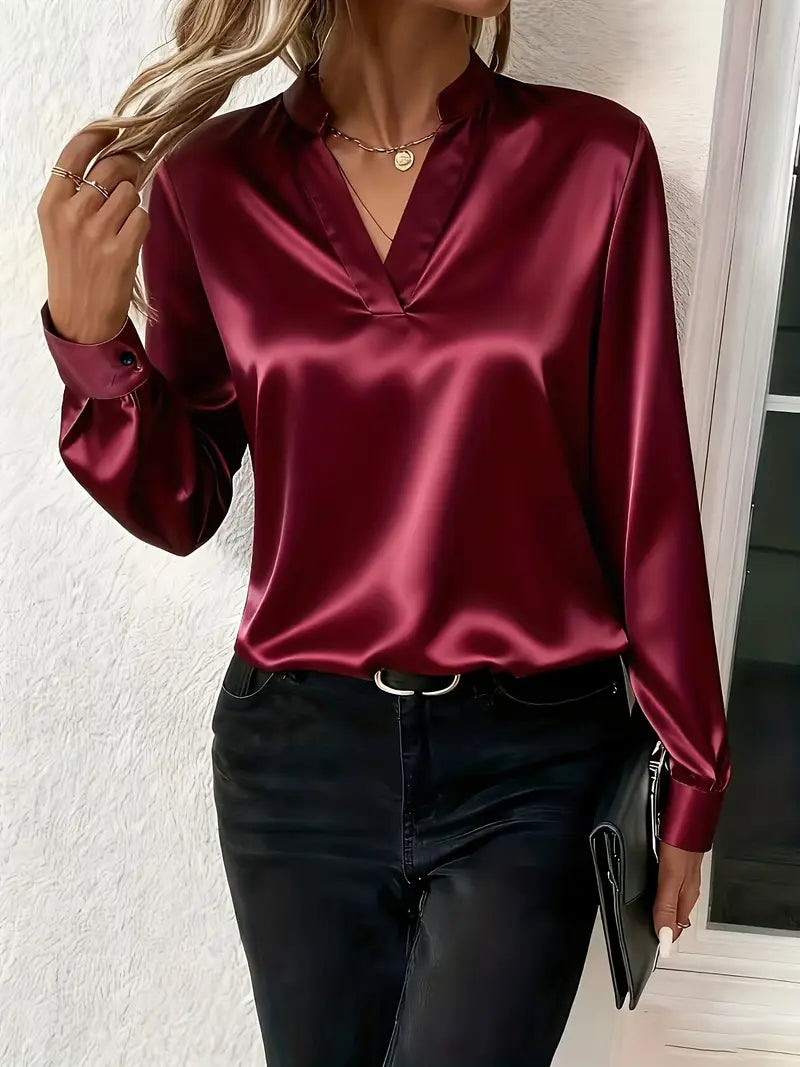 Claudine – Zeitlos elegante, raffinierte Satinbluse