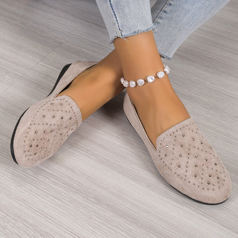 Flache Schuhe mit Strassverzierung
