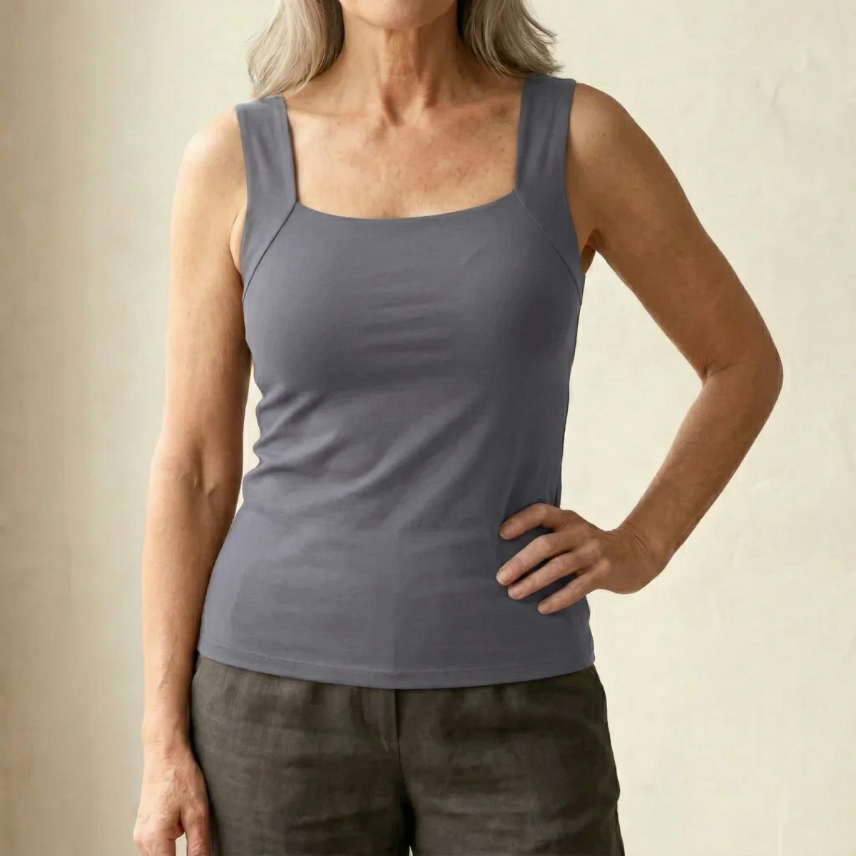 Roxanne | Tanktop mit integriertem Komfort