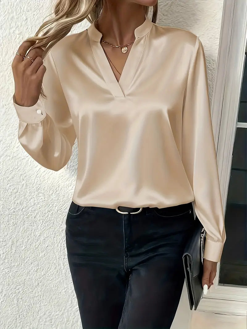 Claudine – Zeitlos elegante, raffinierte Satinbluse